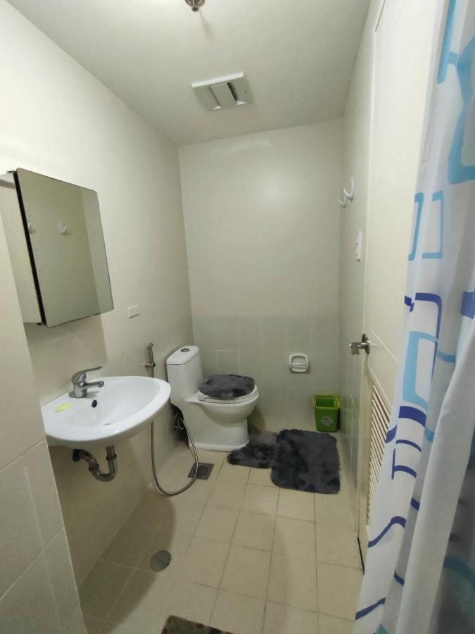 Condo Manila Kültér fotó